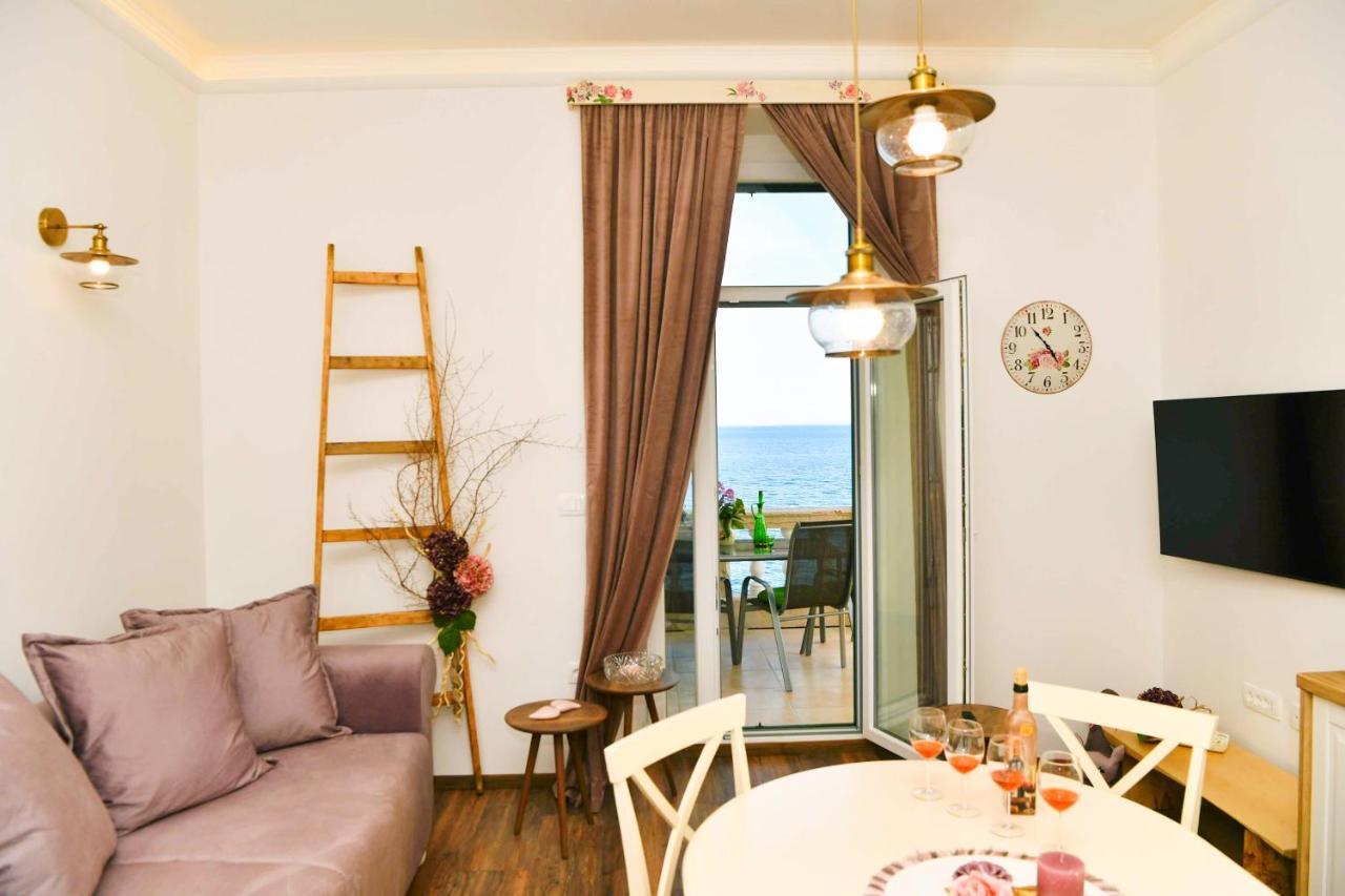Apartment Carissima-Direct On Sea, Lovran-Opatija Exteriér fotografie